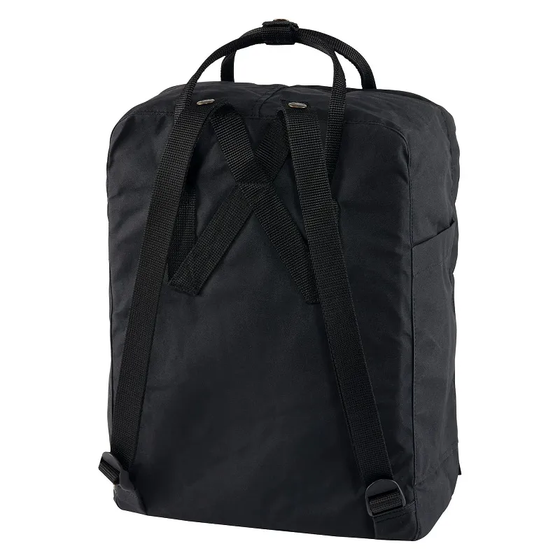 Fjallraven Kanken in Black-1